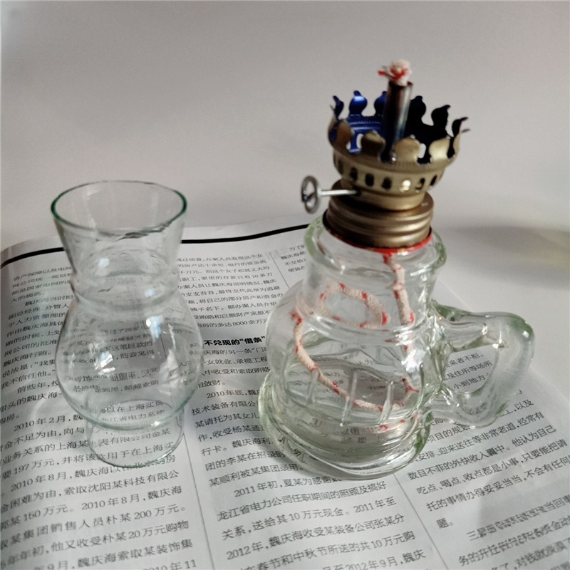 Vintage Retro Kerosene Oil Lamp Windproof Glass Cover For Emergency Lighting And Home Decor 5