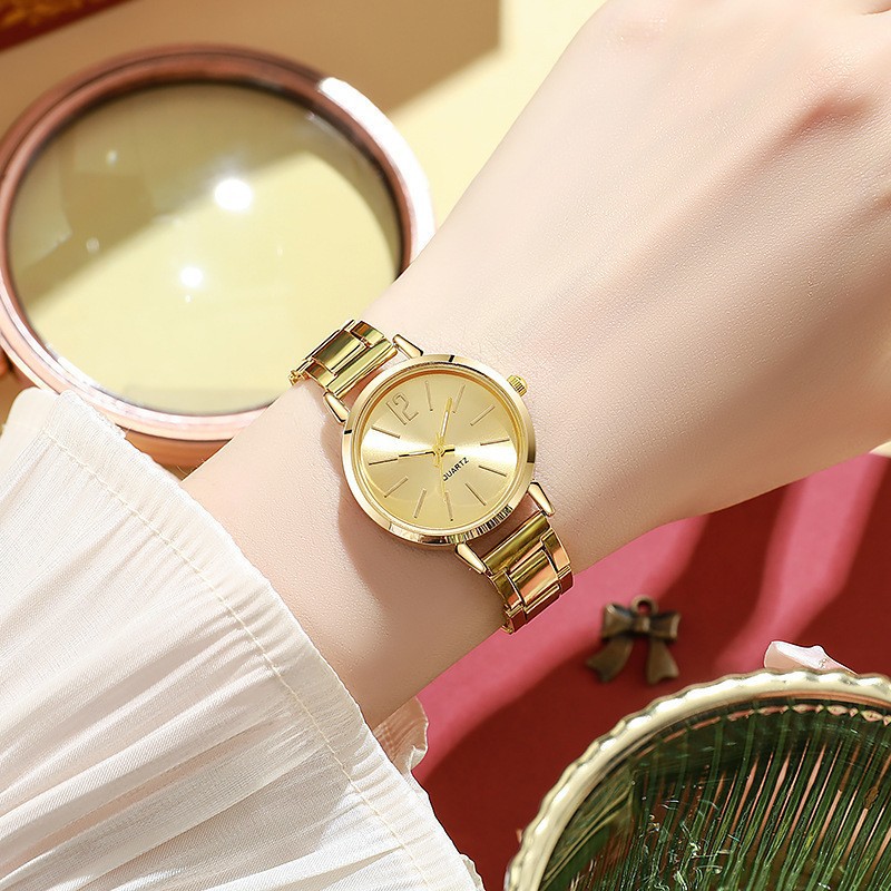 Stainless Steel Fashion Quartz Watch For Women Luxury Watch With Simple Circular Dial 1