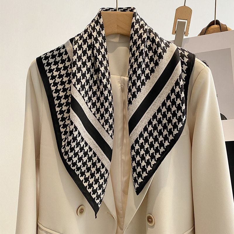 New Pure Cotton Women Scarf Square Foulard Lady's Neck Hair Scarves Design Printed Head Kerchief Fashion Girl Scarf