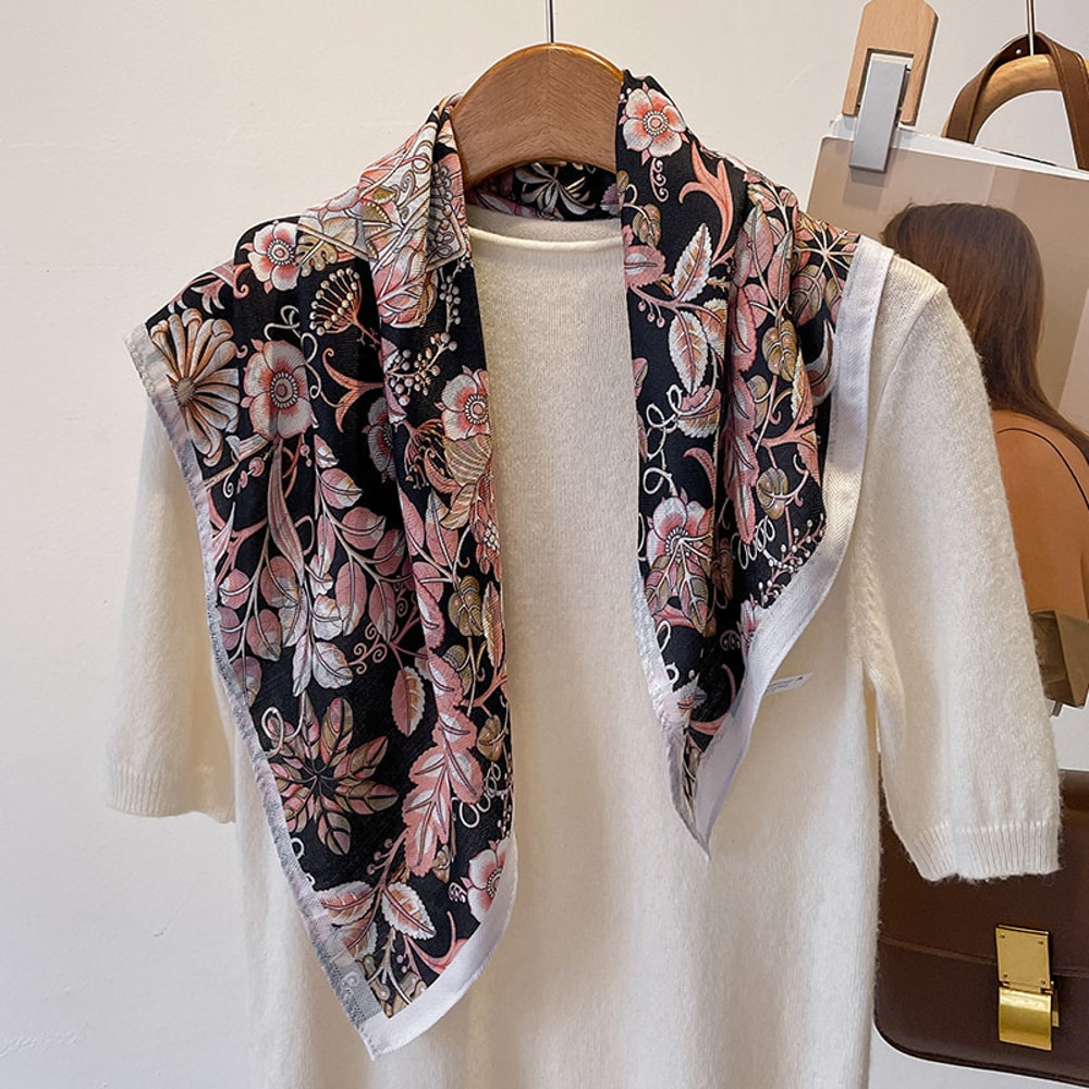 New Pure Cotton Women Scarf Square Foulard Lady's Neck Hair Scarves Design Printed Head Kerchief Fashion Girl Scarf
