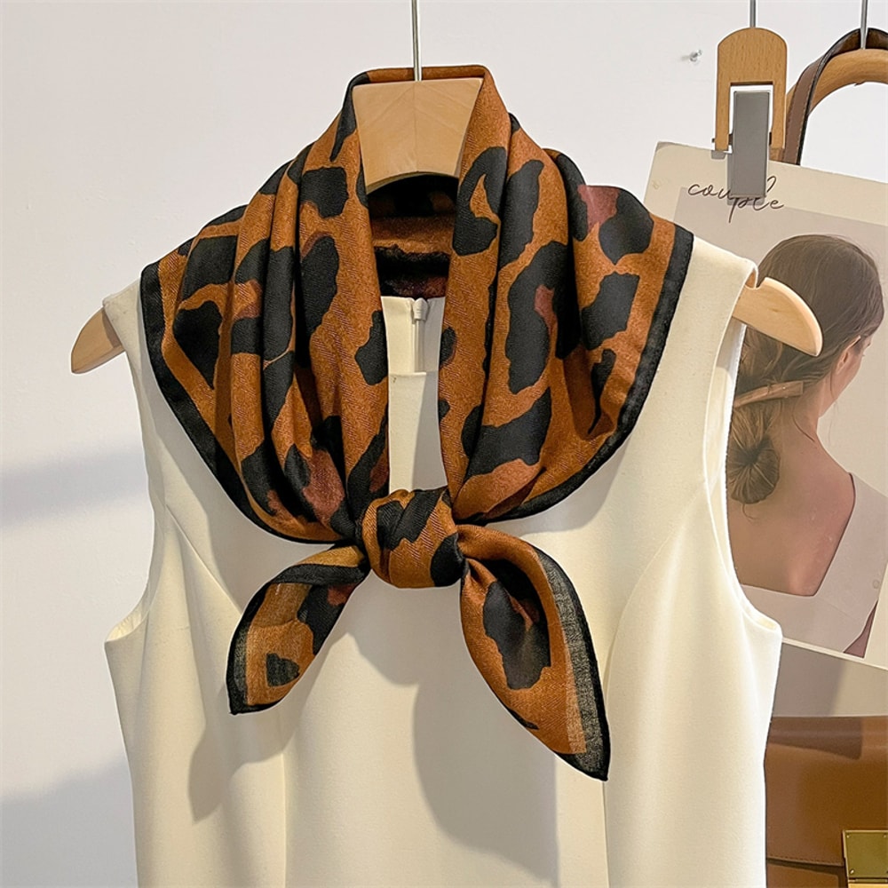 New Pure Cotton Women Scarf Square Foulard Lady's Neck Hair Scarves Design Printed Head Kerchief Fashion Girl Scarf