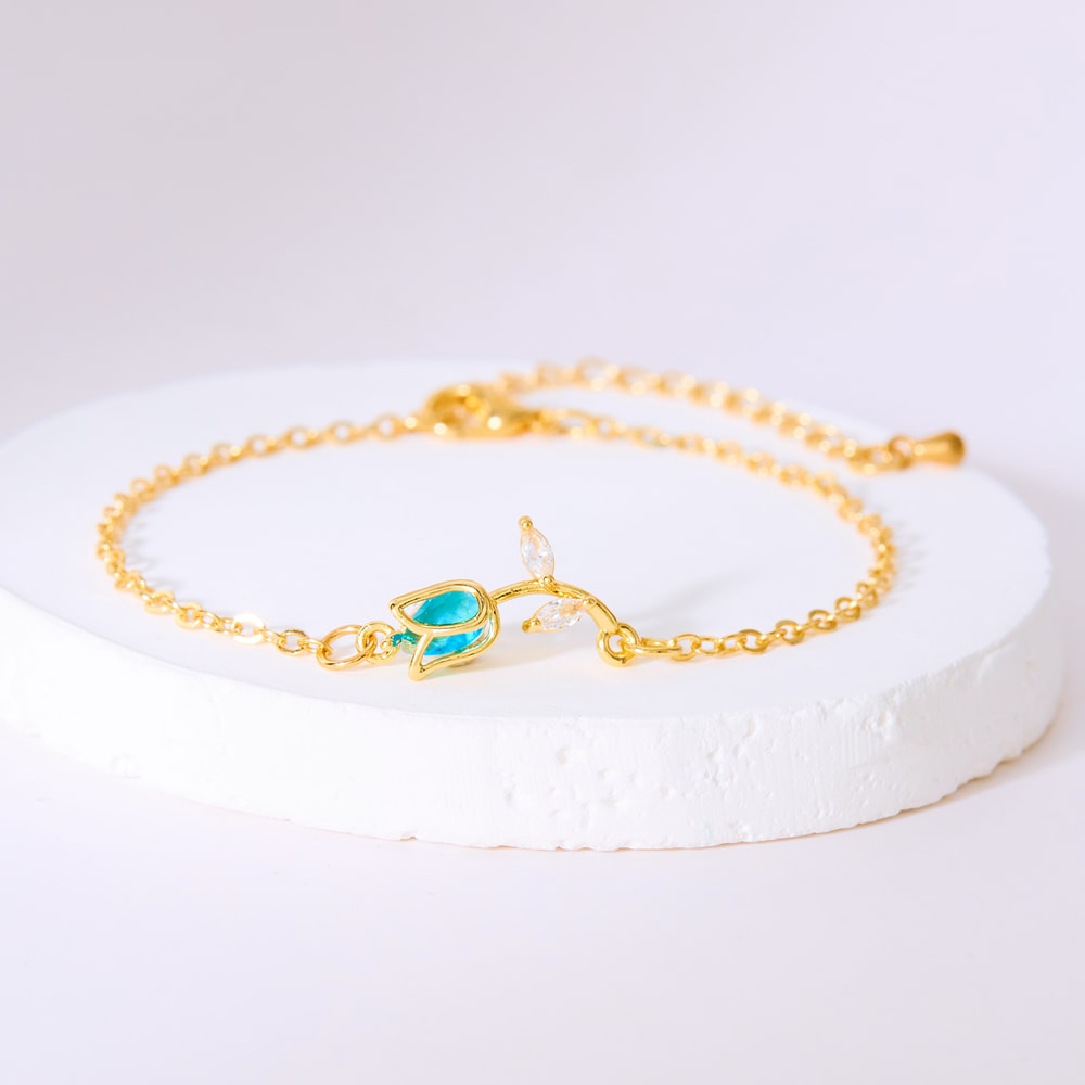 Elegant Stainless Steel Clavicle Chain Light Luxury Zircon Tulip Flower Pendant Necklace For Women 7