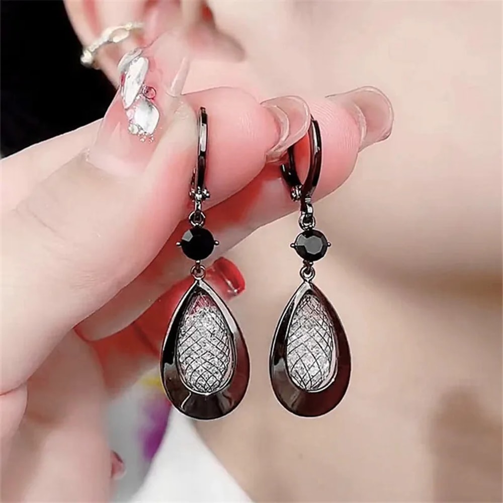 Trendy Ocean Shell Texture Stud Earrings New Exaggeration Design For Women Personalized Jewelry Acc 11