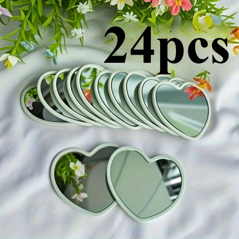 Portable Travel Love Mirrors Heart-shaped Mini Beauty Makeup Mirror Dormitory Glass Girl Gift