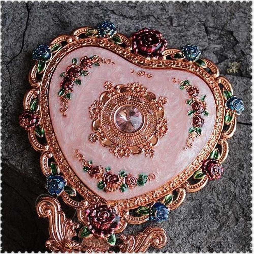 Large Foldable Heart Shape Mirror Set Makeup Mirror For Girl Gift Travel Vanity Mirror 1