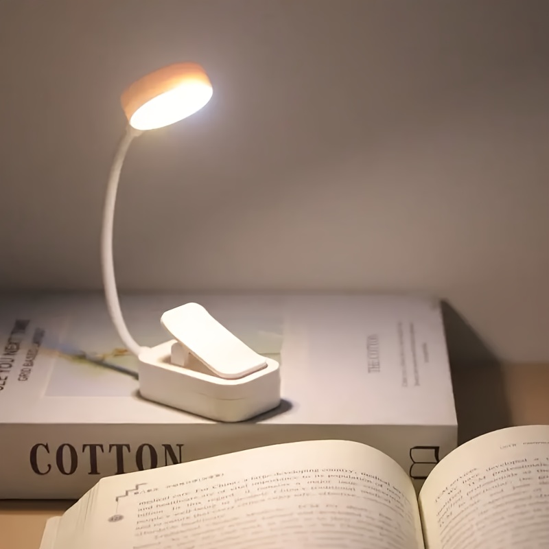 Portable LED Clipon Reading Light With Three Color Temperatures And Adjustable Brightness White She 1