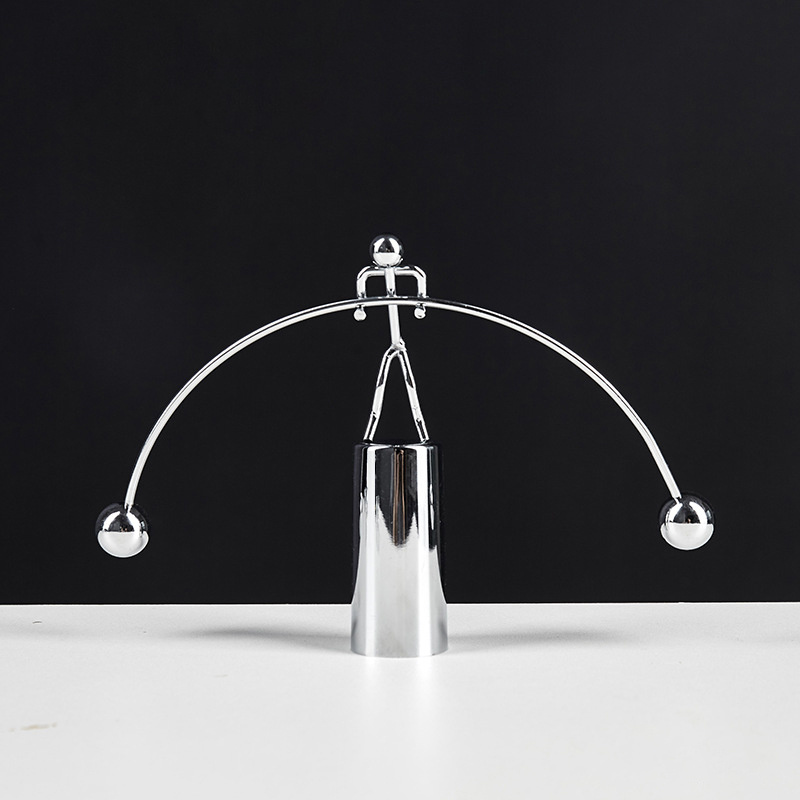 Fun Balance Ball Swing Weightlifting Iron Decoration Tumbler Small Man Ornaments 0