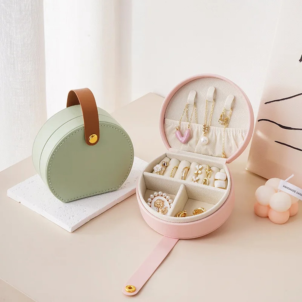 Portable Jewelry Organizer Leather Travel Case Mini Jewelry Box for Rings Earrings Necklace Storage Display Handbag