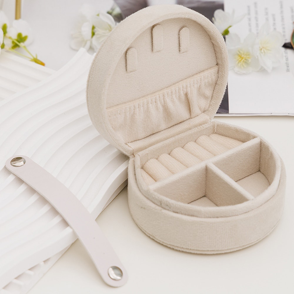 Mini Portable Cute Jewelry Box Flannel Storage For Rings Necklaces Earrings And Studs Jewelry Organ 5