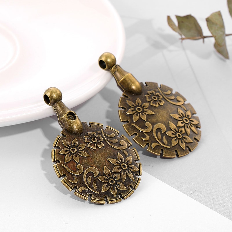 Cross Stitch Tools Retro Pendant Cut Slice Thread Cutter Takeup Tool 1