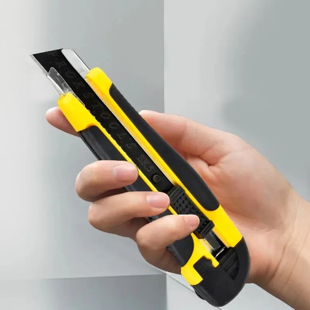 Self Loading Retractable Box Cutter Utility Knife with Heavy Duty Snap Off Blade Quick Change TPR Handle