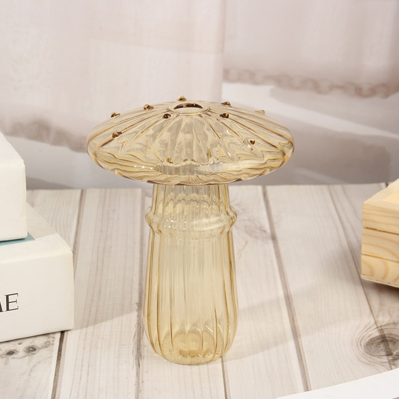 Colourful Mushroom Vase Creative Transparent Glass Hydroponic Aromatherapy Vase for Living Room Desktop Art Decoration