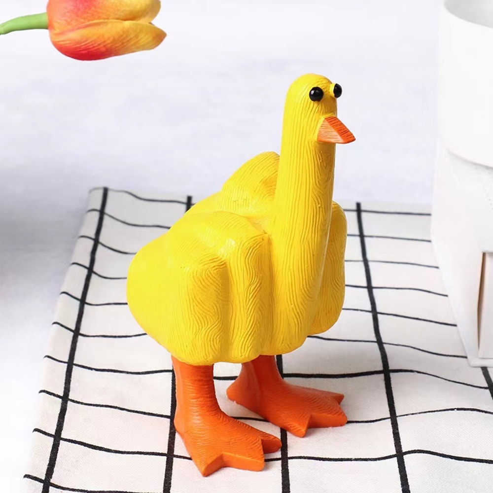 Resin Crafts Middle Finger Duck Desktop Mini Ornament Simulation Duck Garden Patio Decoration 3