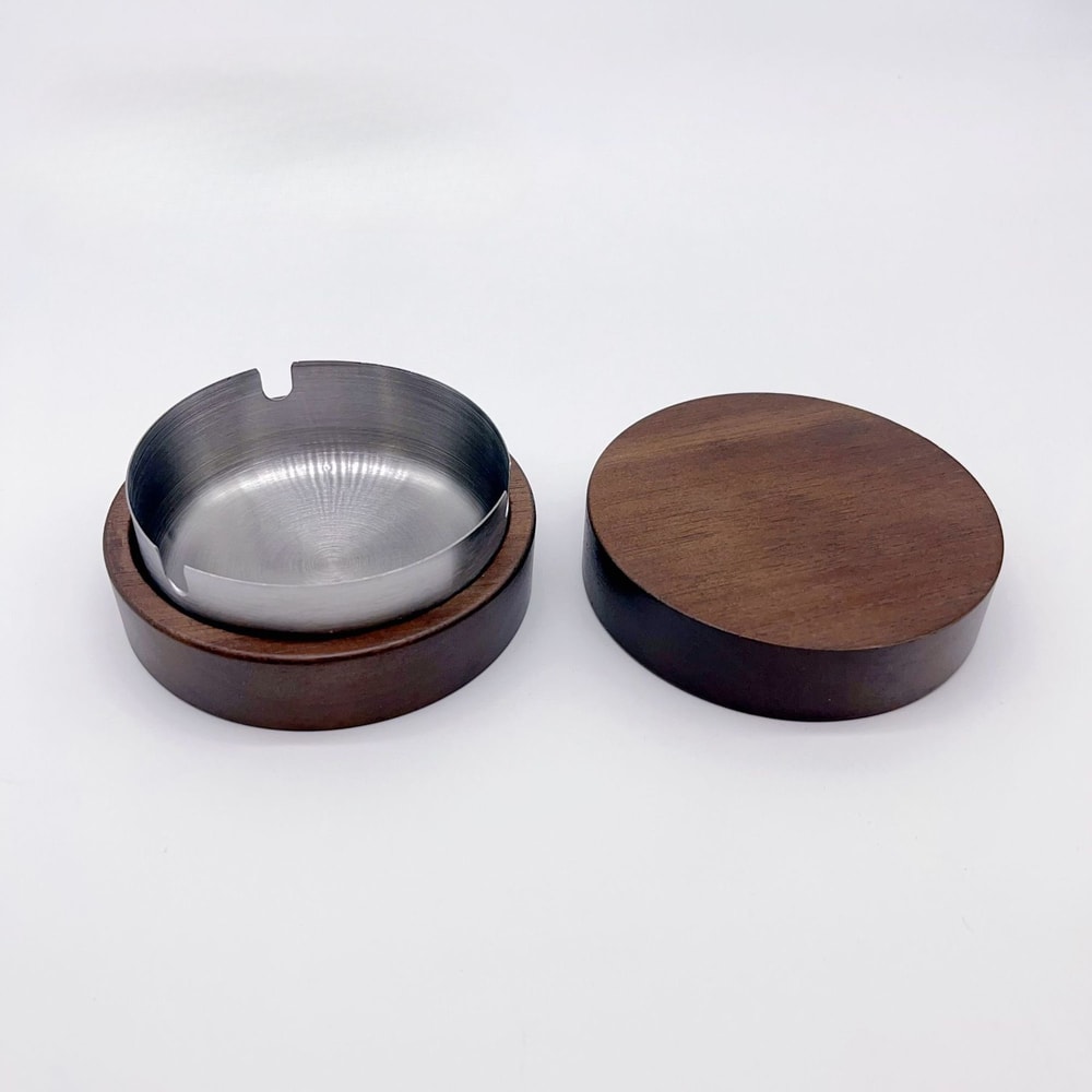 Windproof Walnut Wood Ashtray with Lid and Stainless Steel Liner for Home and Outdoor Use