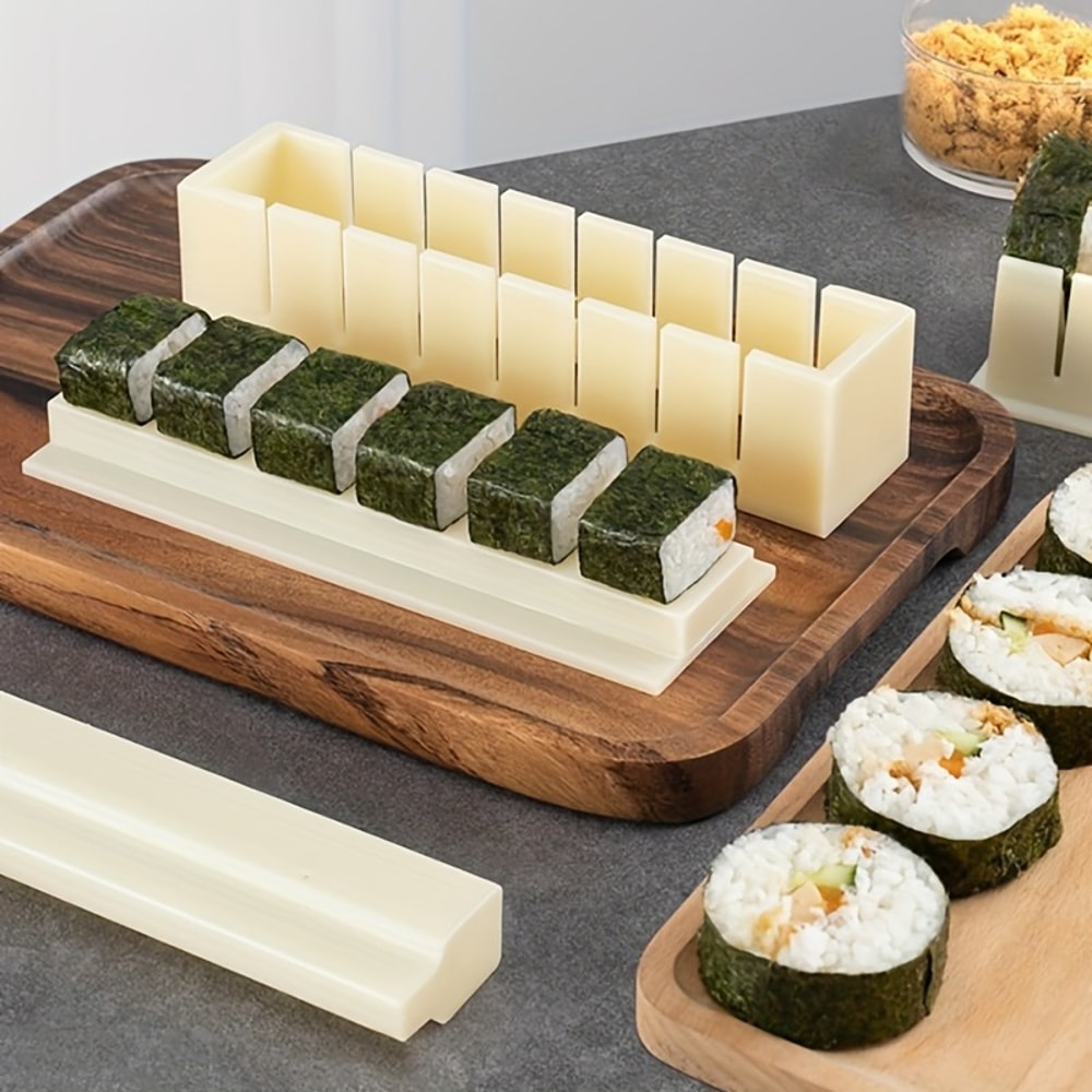 DIY Sushi Roll Maker Kit With Rice Mold And Bento Accessories For Homemade Sushi 2