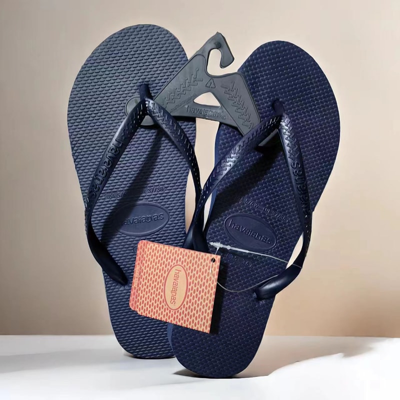 Fashionable Womens Summer Flip Flops Comfortable Outdoor Travel Slippers For Beach Casual Wear 5