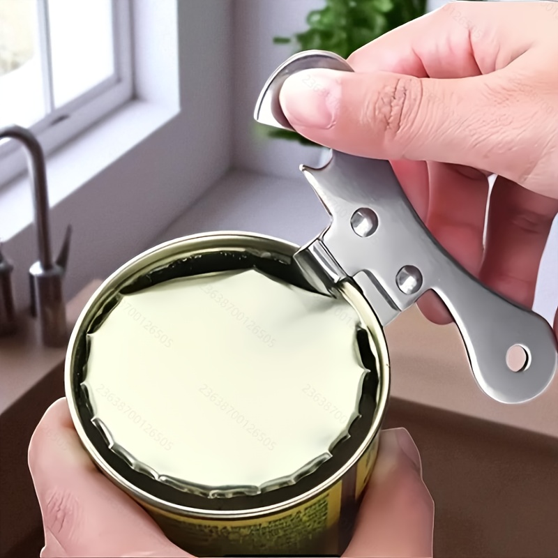Stainless Steel Manual Can Opener With Ergonomic Grip And Integrated Bottle Opener 3