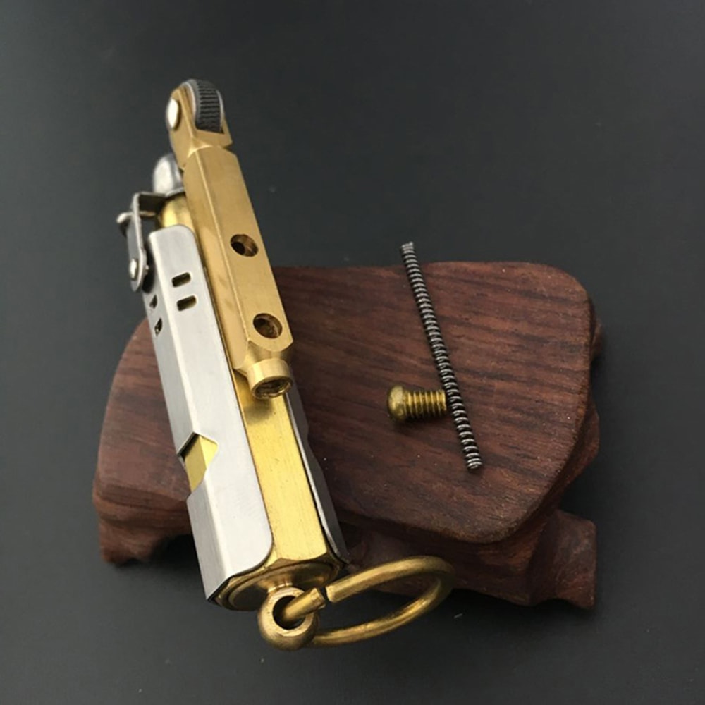 Retro Windproof Petrol Flint Lighter Vintage Metal Smoking Accessory Gift 2