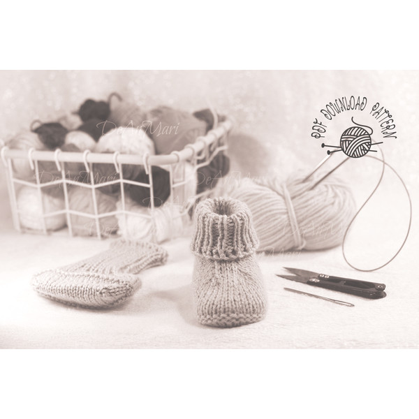 Baby socks knitting pattern DAM-5.jpg