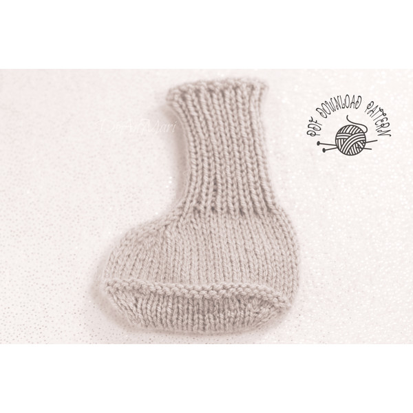 infant socks pattern DAM.jpg