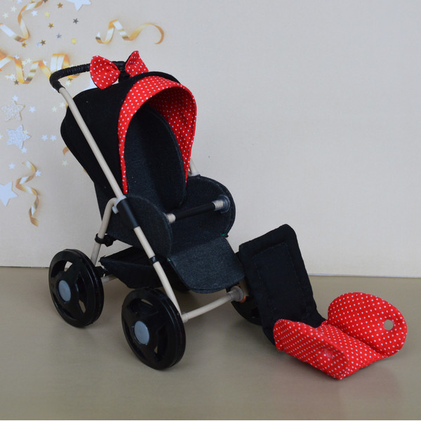 Barbie - doll - stroller - in - 1/6th - scale- 9