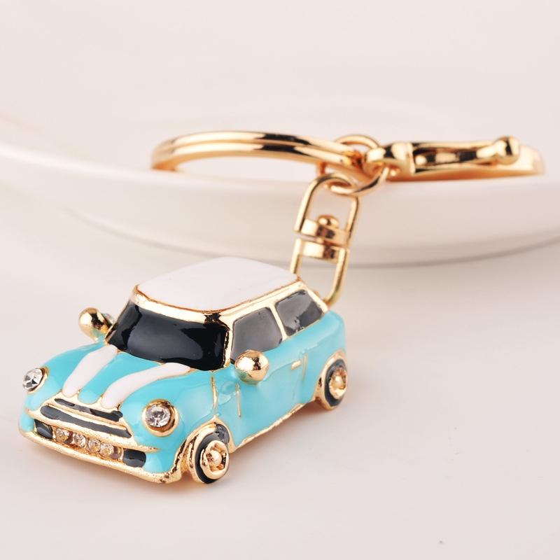 Mini Beetle Car Keychain Durable Metal Car Key Pendant Gift 7