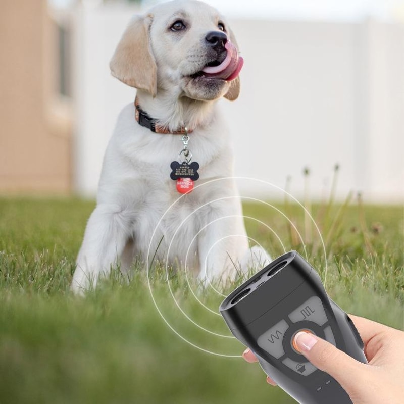 Ultrasonic Dog Repeller Trainer With Flashlight And Power Bank 1