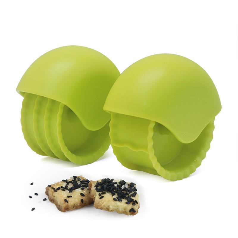 Ergonomic Pasta Cutter Wheel Pizza Crimper For Perfect Dough Edges 1