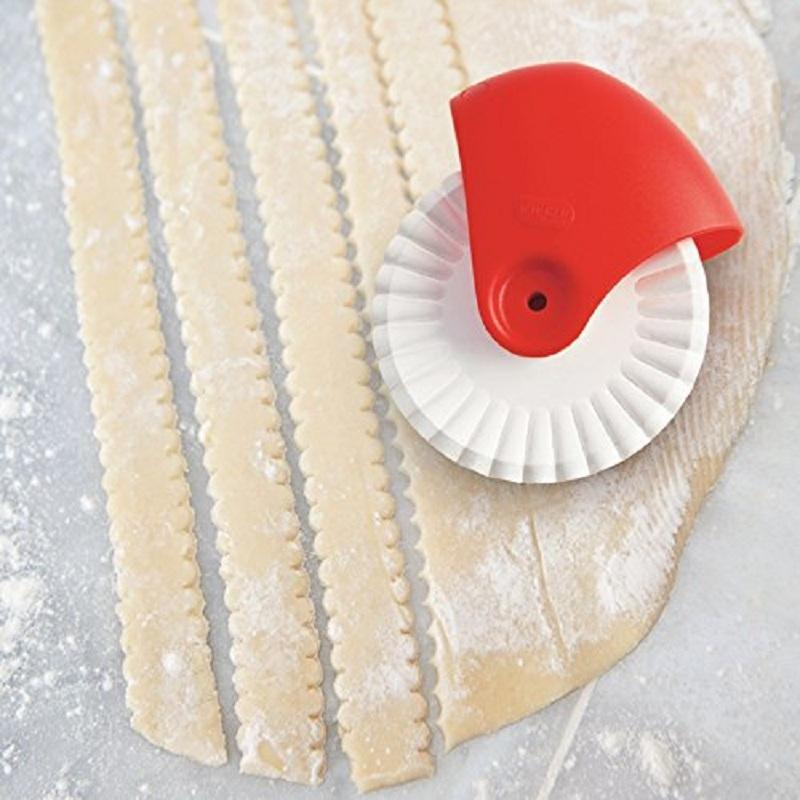 Stainless Steel Pasta Cutter Wheel Manual Noodle Roller For Precise Baking And Dough Cutting 4