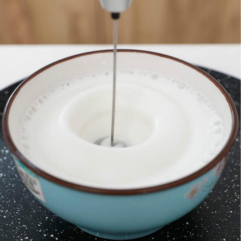 Mini Electric Handheld Milk Frother Egg Beater For Coffee Cream Mixing 3