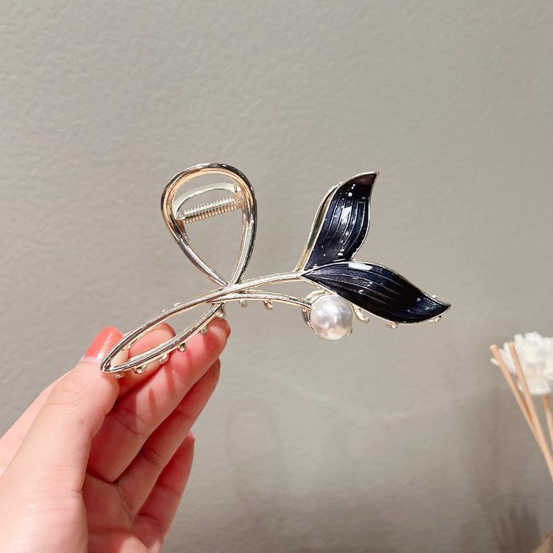 Elegant Pearl Fishtail Hair Clips Set Bridal Hair Accessories For Stylish Updos 5