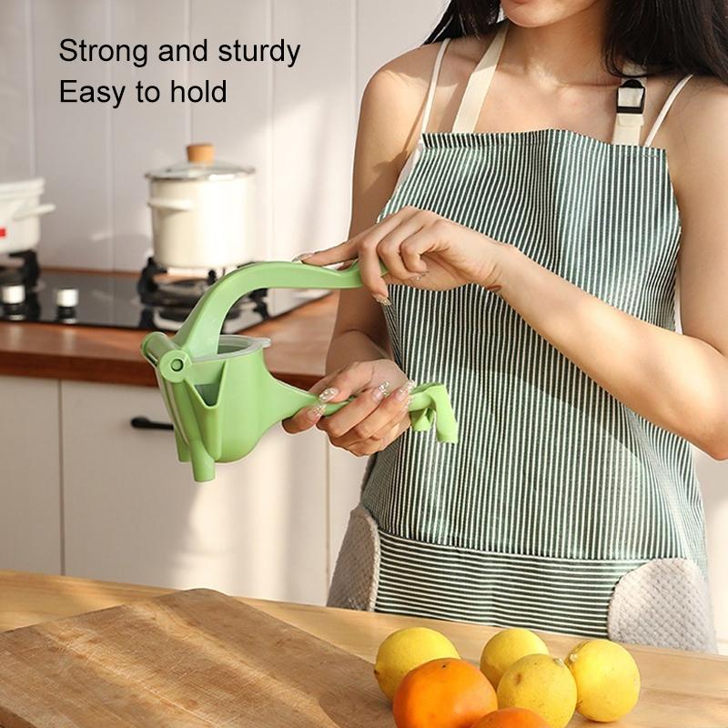 Portable Manual Ice Crusher Juicer Hand Press Citrus Crushed Ice Maker For Home Bar 4