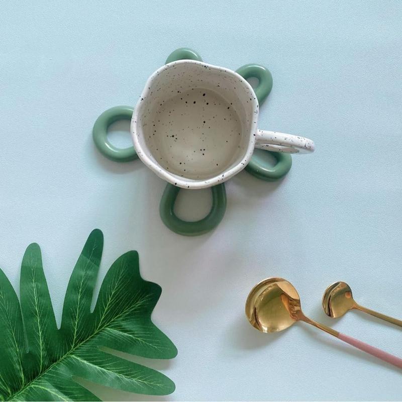 Irregular Silicone Heat Resistant Mat Non Slip Kitchen Table Protection Placemat