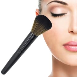 foundation brush with wooden handle for flawless blending