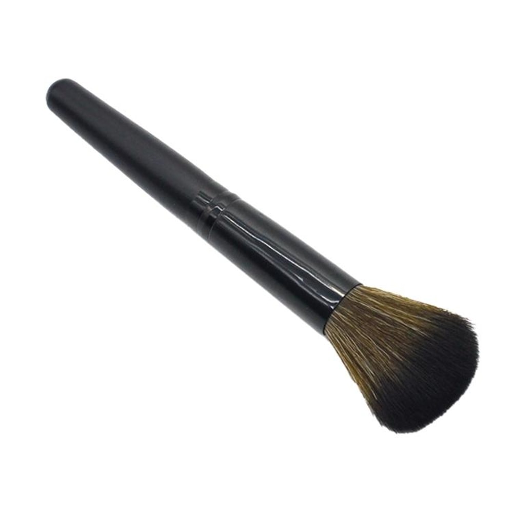 Foundation Brush With Wooden Handle For Flawless Blending 2