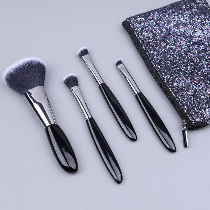 4 In 1 Portable Makeup Brush Set Makeup Brush Set With Foundation Eyeshadow Brushes 5
