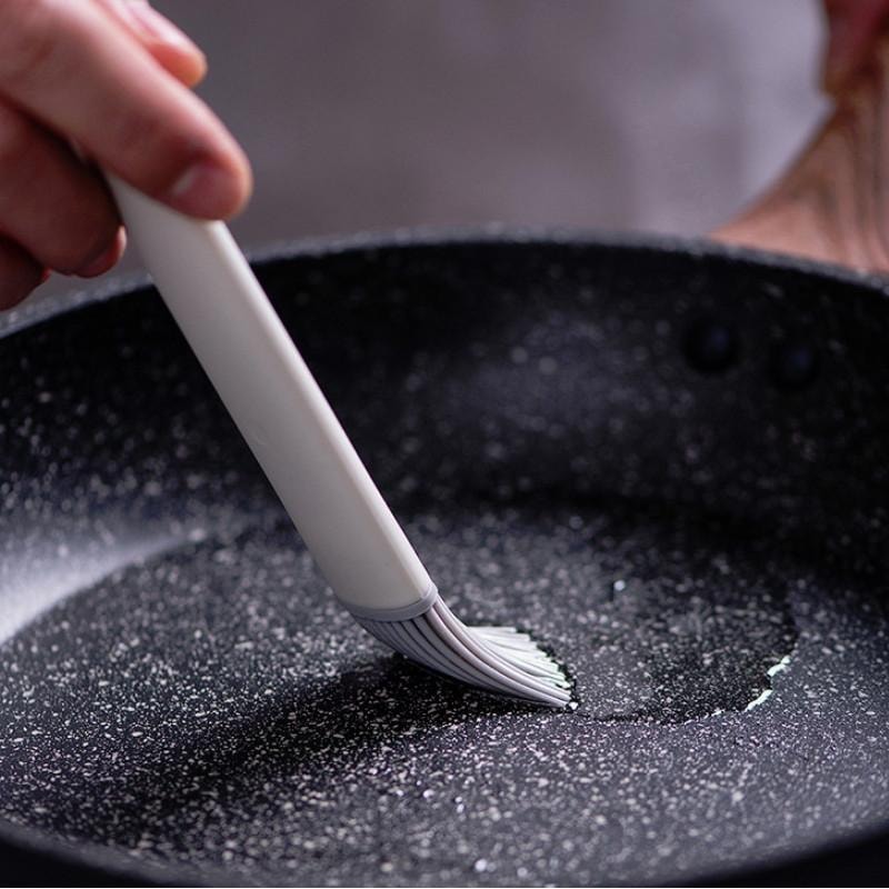 Removable Silicone Basting Brush for Baking, BBQ & Cooking Heat Resistant Kitchen Oil Brush