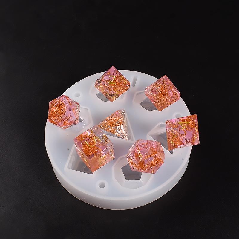 7 Cavity Premium Silicone Resin Dice Mold Kit For Polyhedral Dice Crafting 5
