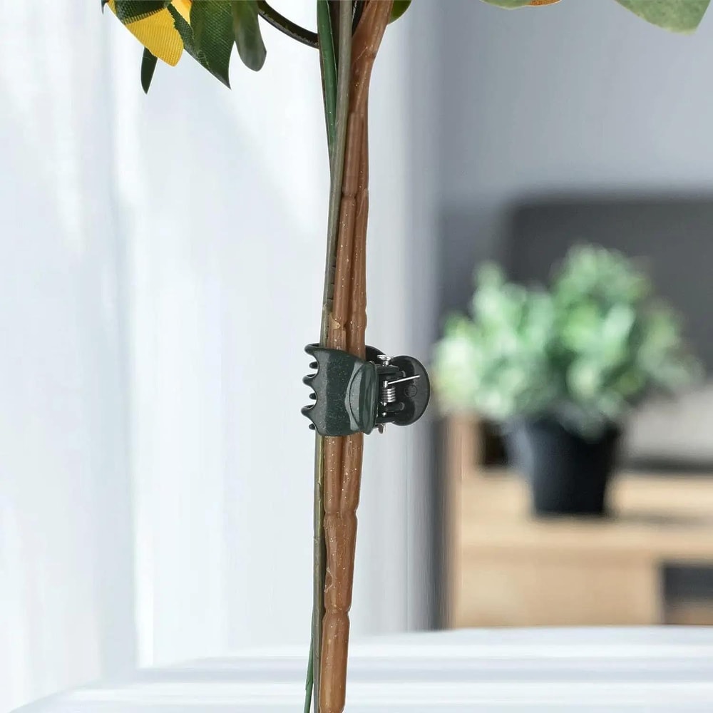 50PCS Plant Support Clips for Climbing Vines, Tomatoes & Garden Plant Training