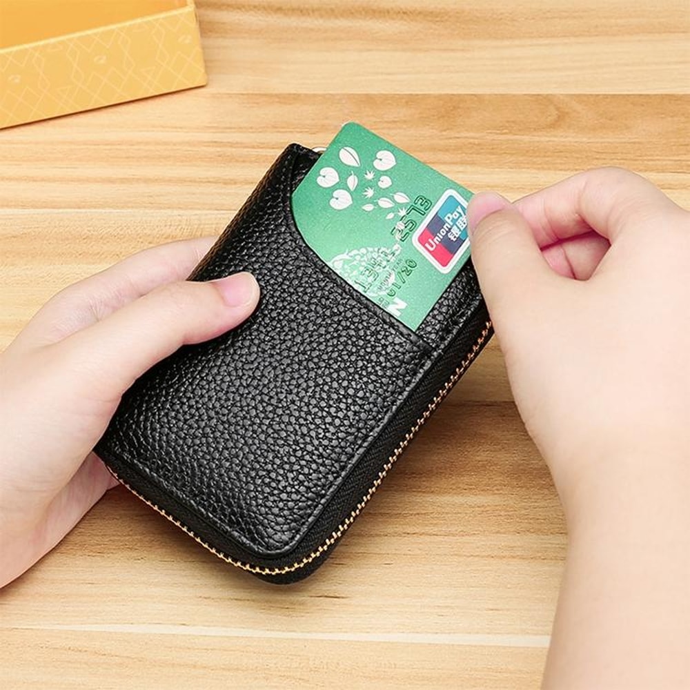 Elegant RFID Blocking Wallet For Women With Multi Card Organizer And Soft Leather Design 7