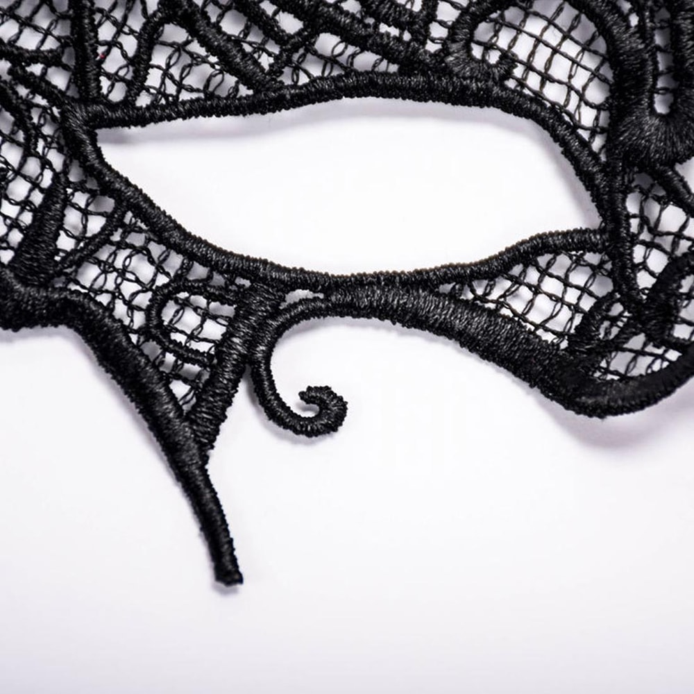 Elegant Lace Bat Masquerade Mask For Halloween Party And Venetian Costume Events 3