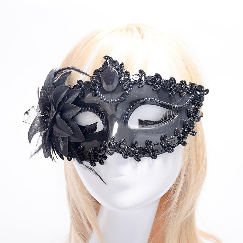 Elegant Lace Bat Masquerade Mask for Halloween Party and Venetian Costume Events