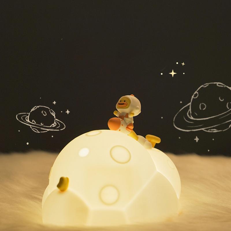 Astronaut Moon Silicone Night Light For Kids Rechargeable Warm LED Nursery Lamp 6