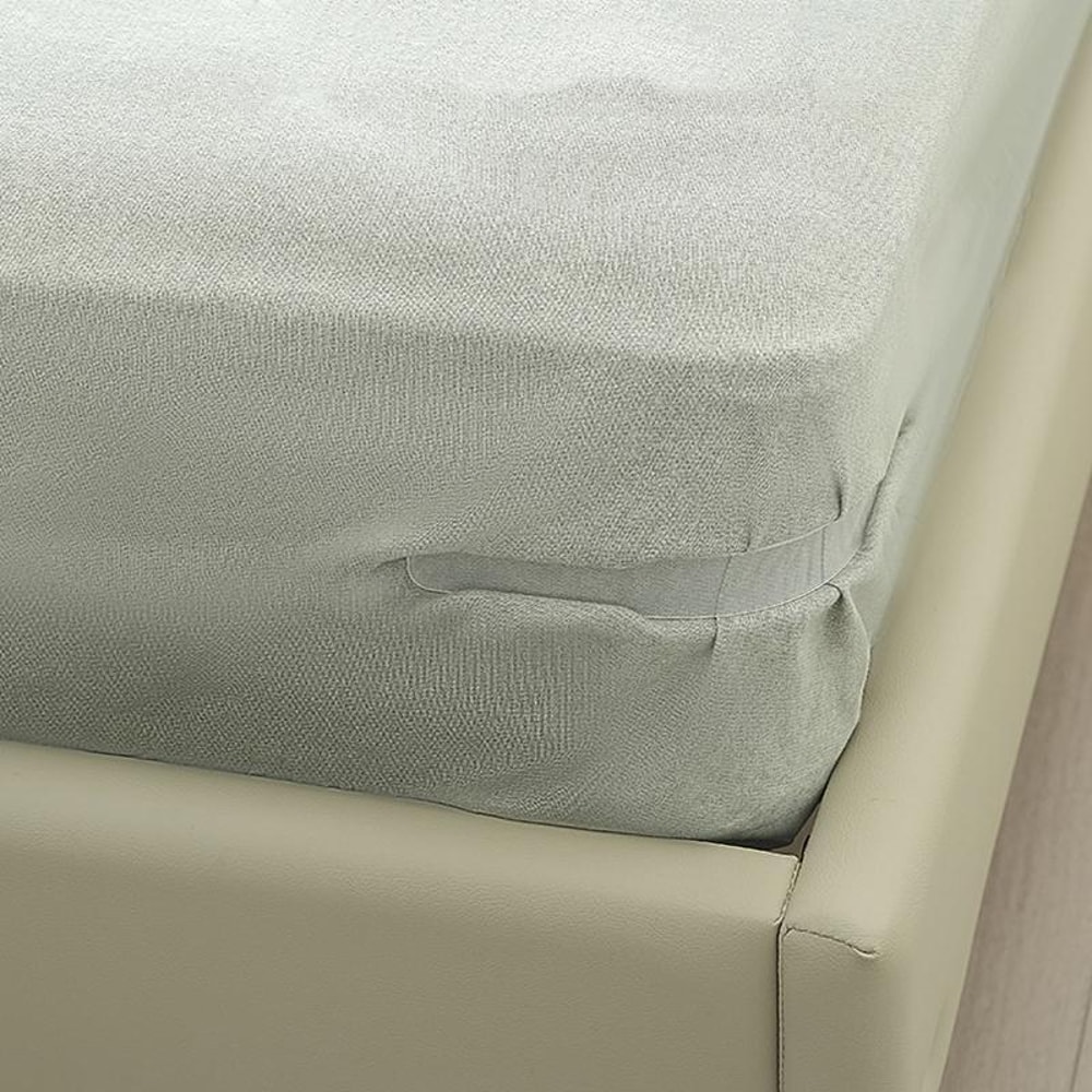 Invisible Bed Sheet Holder Clips Set of 4 Non Slip Mattress Sheet Fasteners