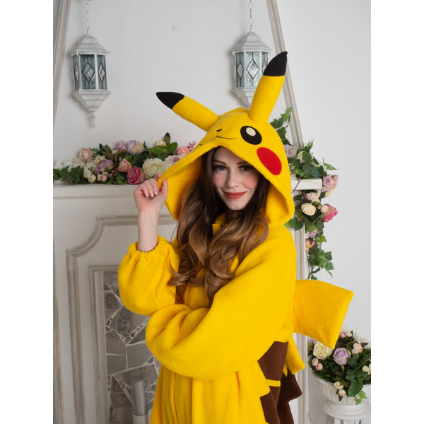 Pikachu pokemon kigurumi 04.jpg