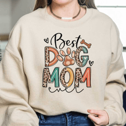 best dog mom ever, dog mama leopard print sweatshirts, aesthetic dog mom paw graphic hoodies, gifts for dog mom, retro d