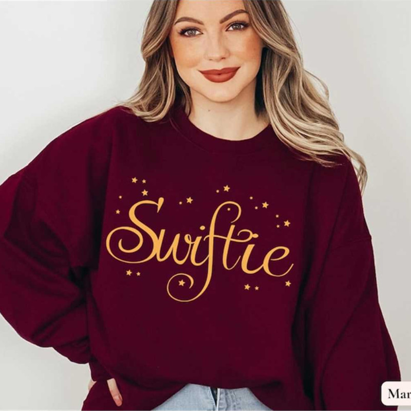 MR2442023164847swiftievintageshirtgiftswiftiemerchtaylorsimage1jpg