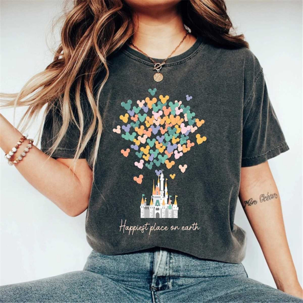 MR2542023163514disneyhappiestplaceonearthcomfortcolorsshirtimage1jpg