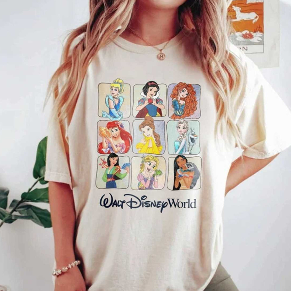 MR2542023171110disneyprincessdisneyworldcomfortcolorsshirtretroimage1jpg