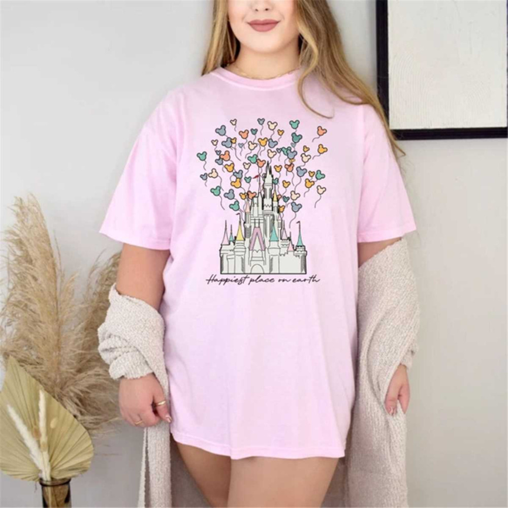 MR2542023215648disneyhappiestplaceonearthcomfortcolorsshirtimage1jpg
